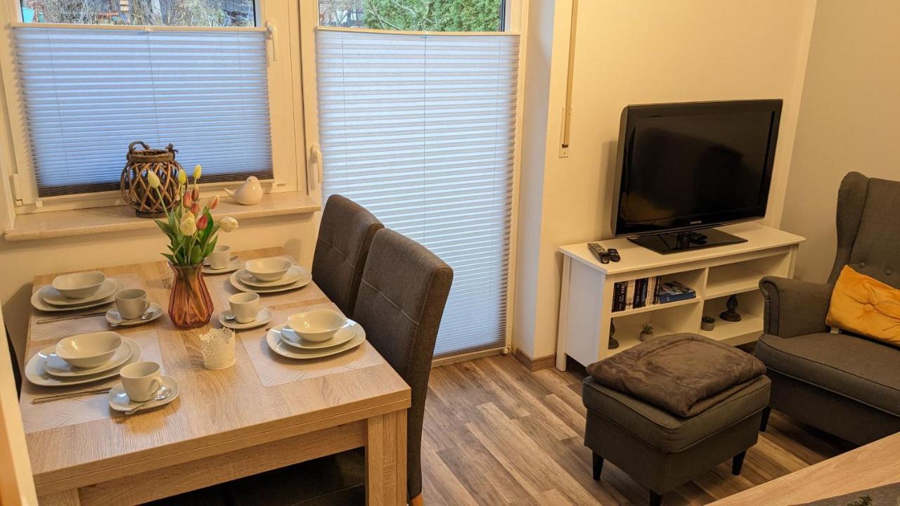 Apartmán Ostfriesland Fuer Familie Und Haustier Uplengen Exteriér fotografie
