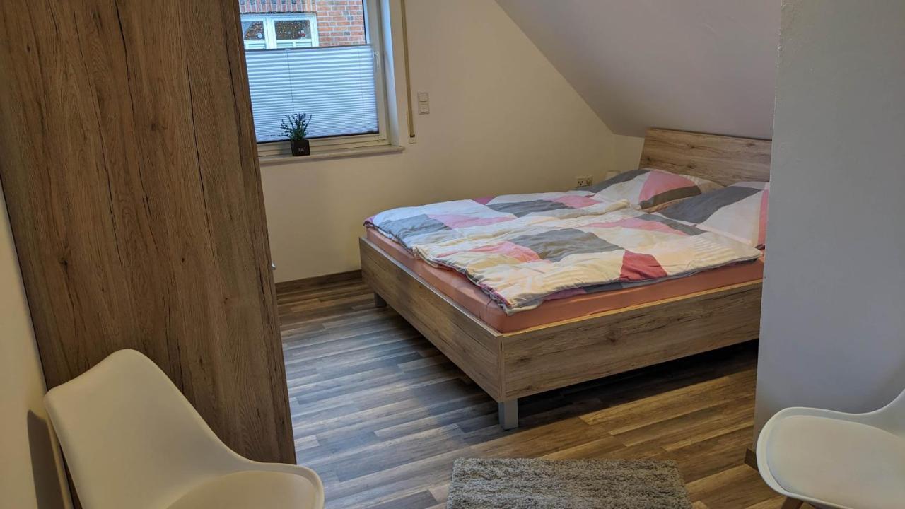 Apartmán Ostfriesland Fuer Familie Und Haustier Uplengen Exteriér fotografie